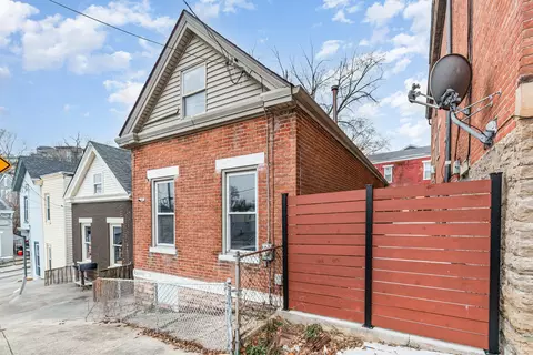 921 Worth St, Covington, KY 41011