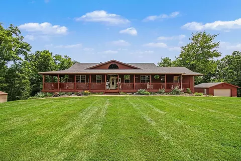 302 Bullock Pen Dr, Crittenden, KY 41030