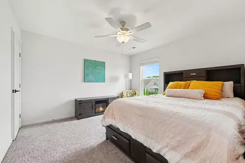 Bedroom - 3857 Circollo Dr, Covington, KY 41017 photo 3 of 7