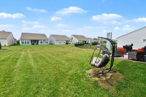 Exterior - 3857 Circollo Dr, Covington, KY 41017 photo 5 of 9