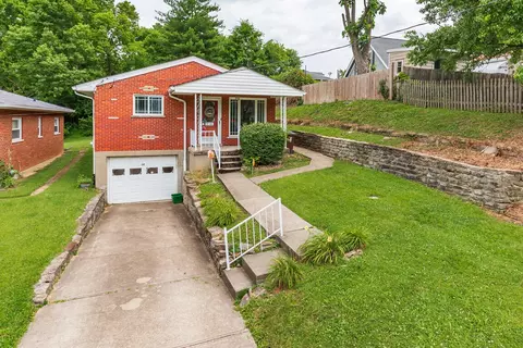 44 E 43rd St, Latonia, KY 41015