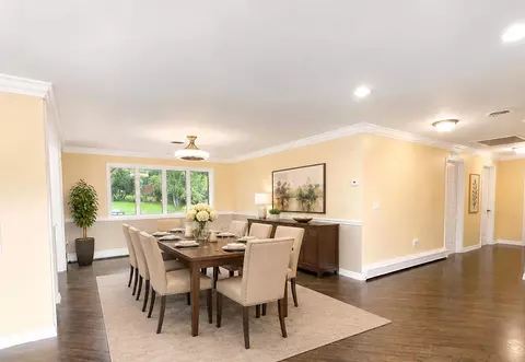 Dining - 2612 Amsterdam Rd, Villa Hills, KY 41017 photo 1 of 1