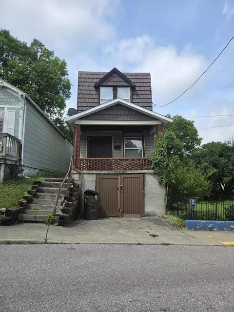 353 Bond St, Covington, KY 41016