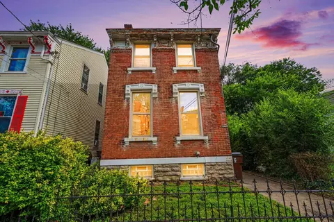 322 E 17th St, Covington, KY 41014