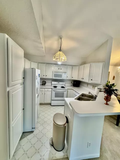 Other - 2276 Edenderry Dr #300, Crescent Springs, KY 41017 photo 3 of 20