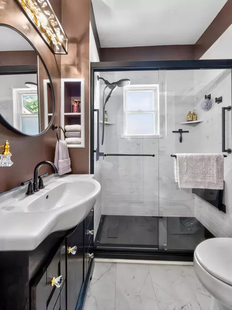 Bath - 3201 Mabel Ave, Covington, KY 41015 photo 1 of 4