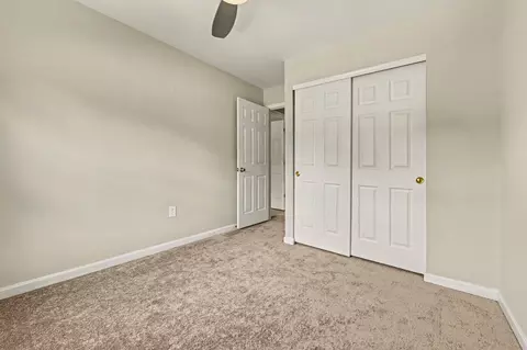 Bedroom - 2008 Gribble Dr, Covington, KY 41017 photo 4 of 5