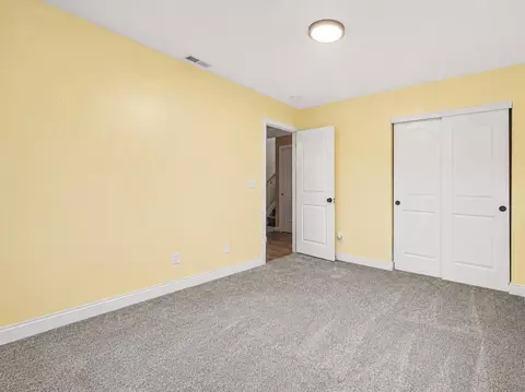 Bedroom - 476 Eagle Creek Dr, Dry Ridge, KY 41035 photo 8 of 8