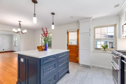 Kitchen - 90 Arcadia Ave, Lakeside Park, KY 41017 photo 5 of 6