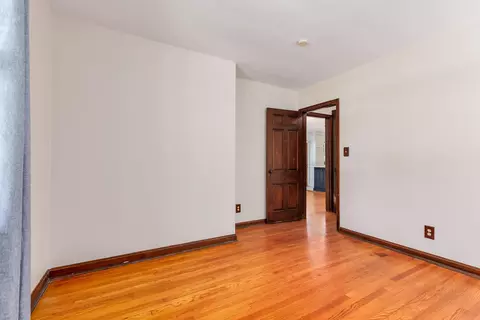 Bedroom - 90 Arcadia Ave, Lakeside Park, KY 41017 photo 2 of 7