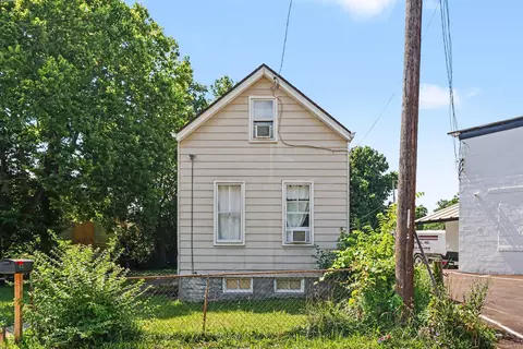 121 E 32nd St, Latonia, KY 41015
