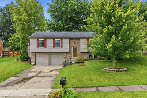 2705 Surfside Dr, Villa Hills, KY 41017
