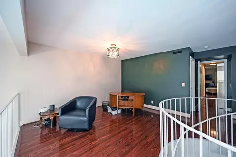 Other - 210 E 2nd St #B, Covington, KY 41011 photo 6 of 12
