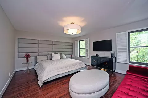 Bedroom - 210 E 2nd St #B, Covington, KY 41011 photo 1 of 3