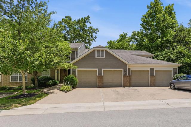 2133 Clareglen Dr #304, Crescent Springs, KY 41017