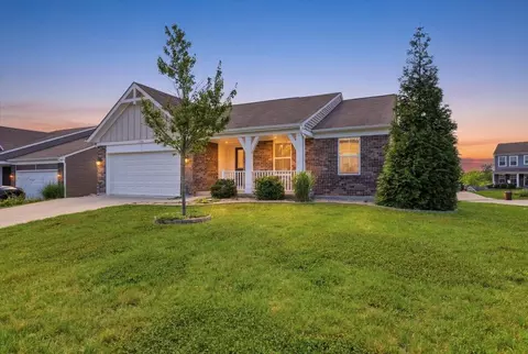 1376 Meadowcrest Cir, Independence, KY 41051