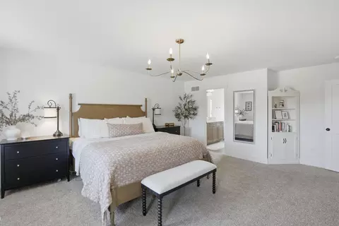 Bedroom - 3555 Capel Ct, Latonia, KY 41015 photo 1 of 10