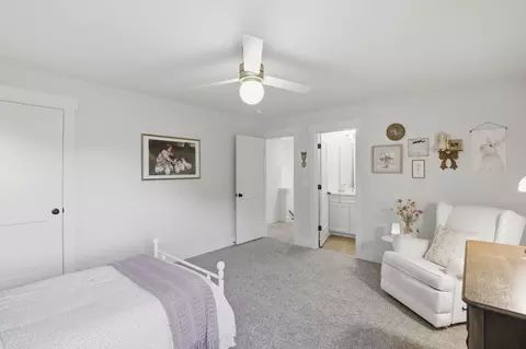 Bedroom - 3555 Capel Ct, Latonia, KY 41015 photo 6 of 10