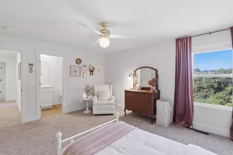 Bedroom - 3555 Capel Ct, Latonia, KY 41015 photo 5 of 10