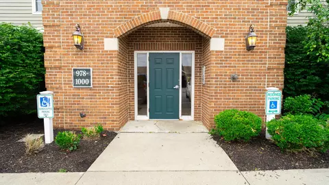 990 Mistflower Ln, Florence, KY 41042