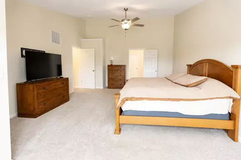 Bedroom - 1833 Patton Dr, Hebron, KY 41048 photo 4 of 8