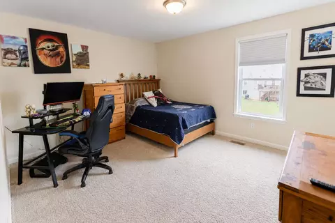 Bedroom - 1833 Patton Dr, Hebron, KY 41048 photo 1 of 8