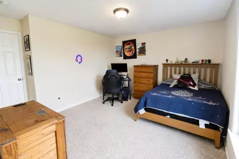 Bedroom - 1833 Patton Dr, Hebron, KY 41048 photo 2 of 8