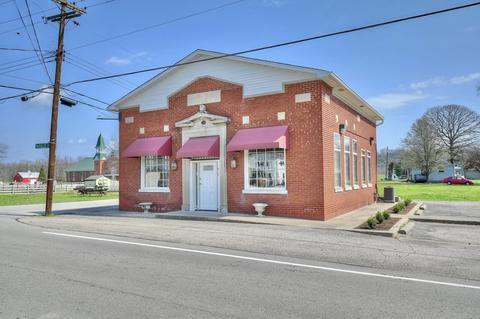 6710 Mcville Rd, Burlington, KY 41005