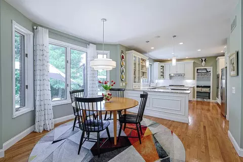 Dining - 2984 Fallen Tree Ct, Edgewood, KY 41017 photo 2 of 2
