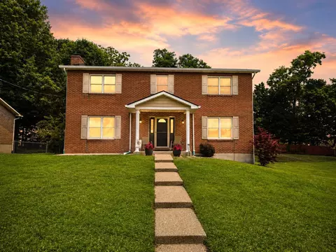 304 Chelsea Sq, Florence, KY 41042