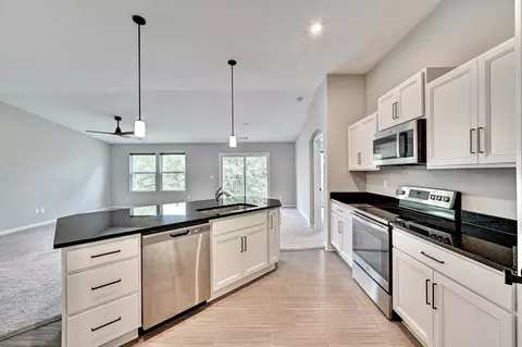 2307 Piazza Rdg, Covington, KY 41017 photo 2