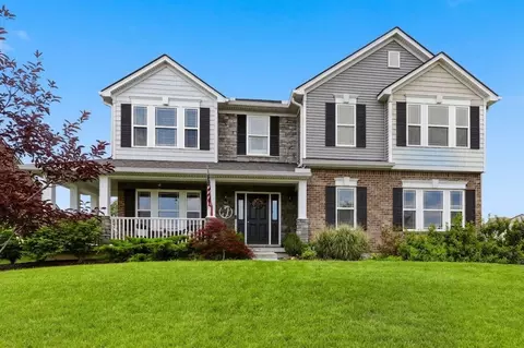 2457 Wernz Dr, Hebron, KY 41048