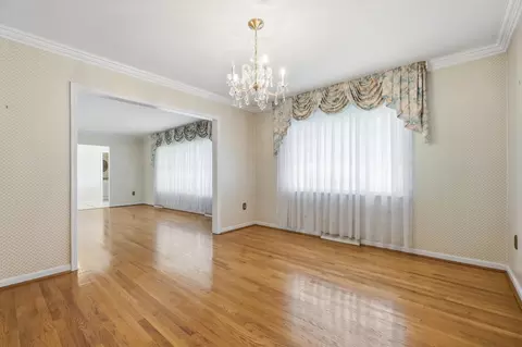 Living - 3036 Vincent Ct, Edgewood, KY 41017 photo 1 of 8