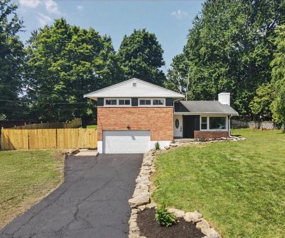 18 Lacresta Dr, Florence, KY 41042