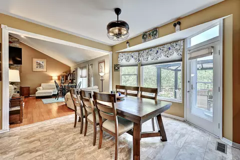 Dining - 564 Columbine Ct, Edgewood, KY 41017 photo 3 of 3