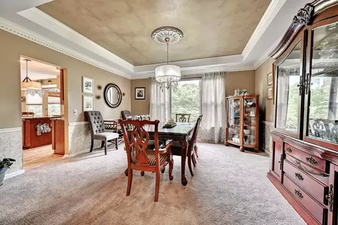Dining - 564 Columbine Ct, Edgewood, KY 41017 photo 1 of 3