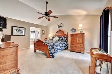 Bedroom - 564 Columbine Ct, Edgewood, KY 41017 photo 1 of 3