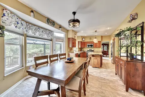 Dining - 564 Columbine Ct, Edgewood, KY 41017 photo 2 of 3