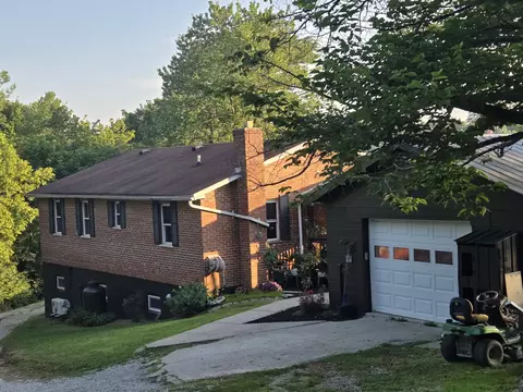 16059 Pfanstiel Rd, Demossville, KY 41033