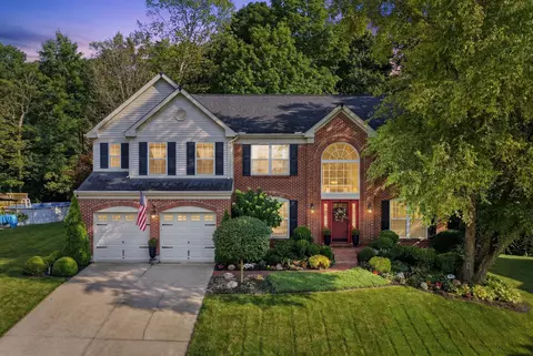 1797 Knollmont Dr, Florence, KY 41042