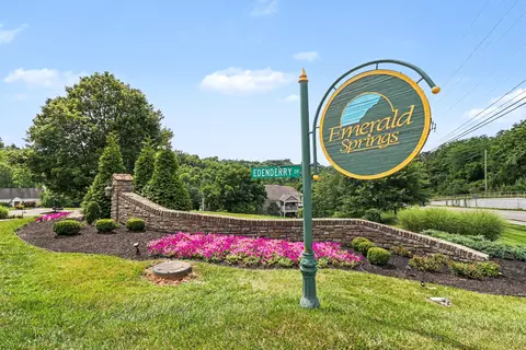 View/Area - 2250 Devlin Pl #104, Crescent Springs, KY 41017 photo 1 of 1