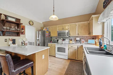 2237 Gribble Dr, Covington, KY 41017 photo 9