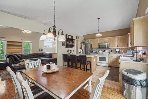 2237 Gribble Dr, Covington, KY 41017 photo 8