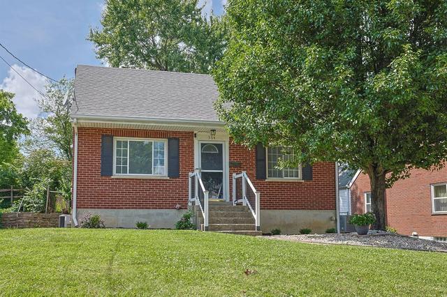 304 Swan Cir, Erlanger, KY 41018