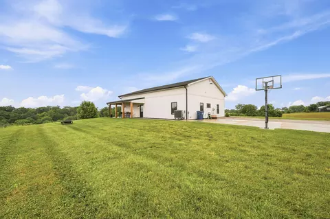 Exterior - 400 Stringtown Rd, Corinth, KY 41010 photo 7 of 14