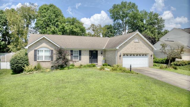 8436 Woodcreek Dr, Florence, KY 41042