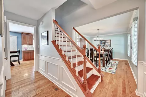 Entry Way - 2064 Periwinkle Ct, Crescent Springs, KY 41017 photo 1 of 3
