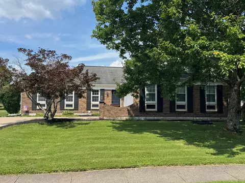 102 Stonegate Dr, Alexandria, KY 41001