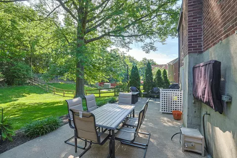 Exterior - 30 E Lakeside Ave, Lakeside Park, KY 41017 photo 3 of 7