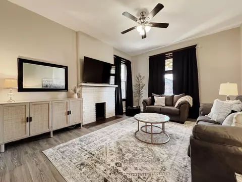 Living - 454 Elm St, Ludlow, KY 41016 photo 5 of 8